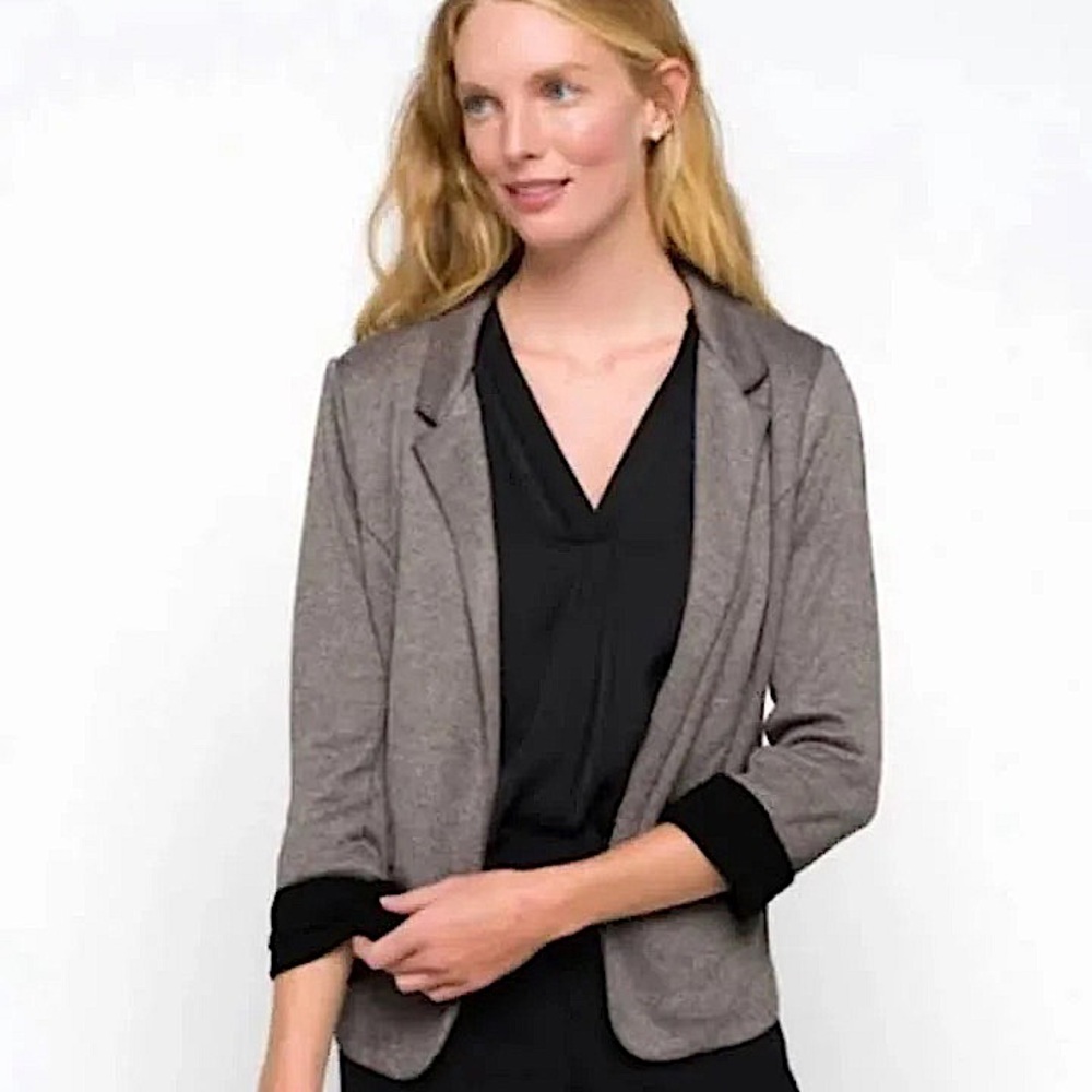 Skies are Blue Asa Knit Blazer — Gray & Black